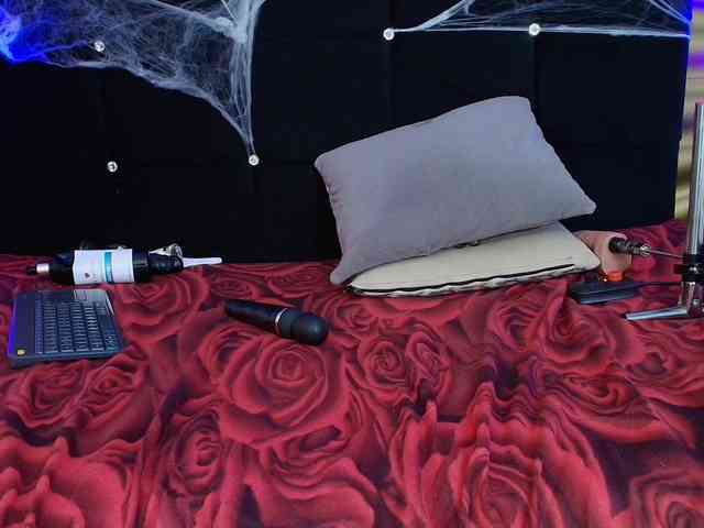 emmily-keller webcam
