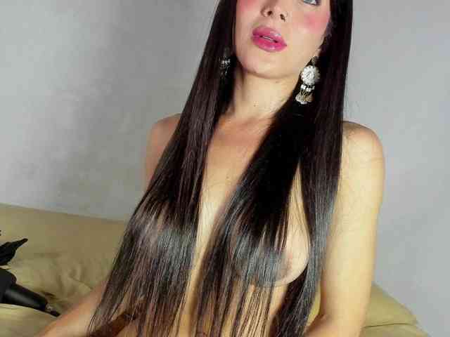 maria-helena Live Webcam on BongaCams