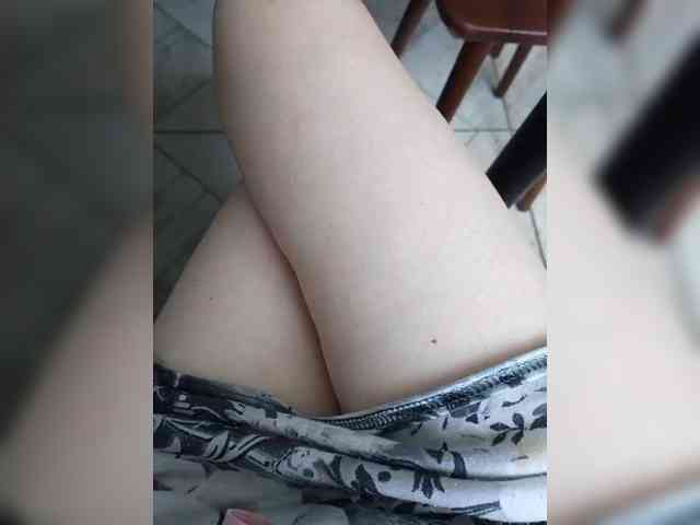 janaa27 webcam
