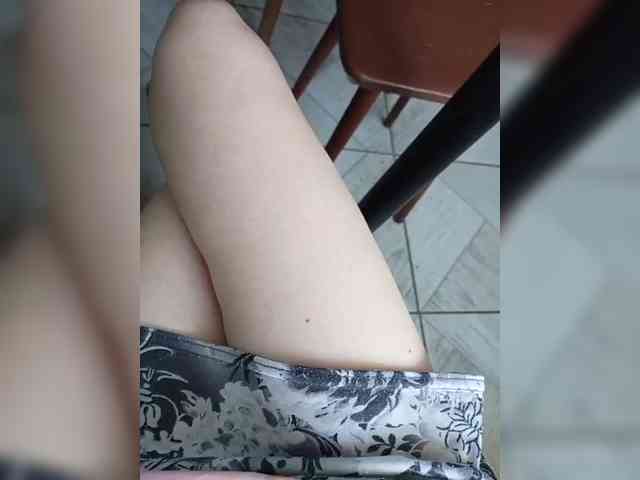 janaa27 webcam