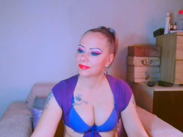 alicesensuel's BongaCams show and profile