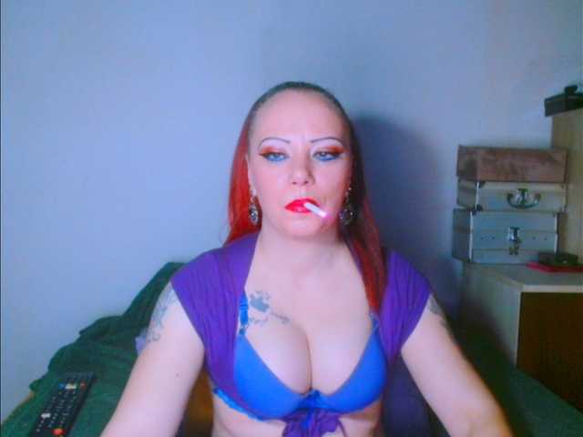 alicesensuel's BongaCams show and profile