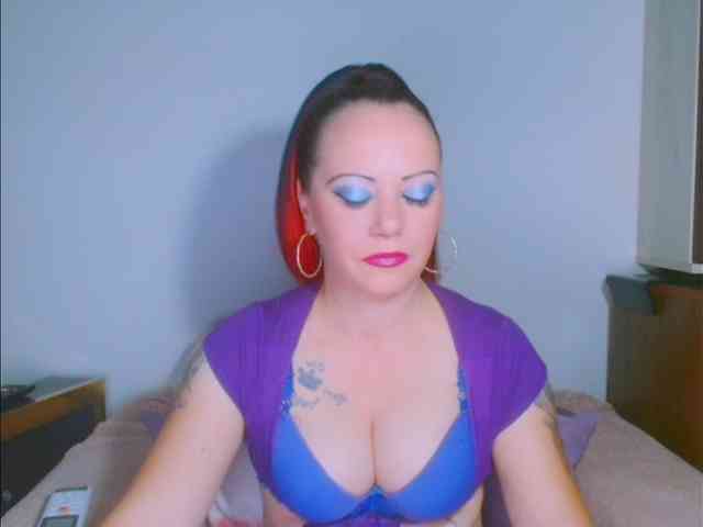 alicesensuel webcam