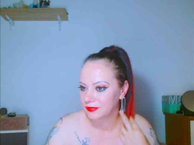 alicesensuel