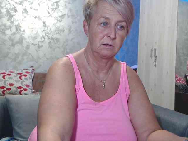 LovePinkLilli LovePinkLilli