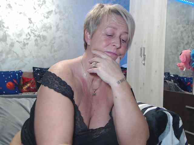 LovePinkLilli LovePinkLilli