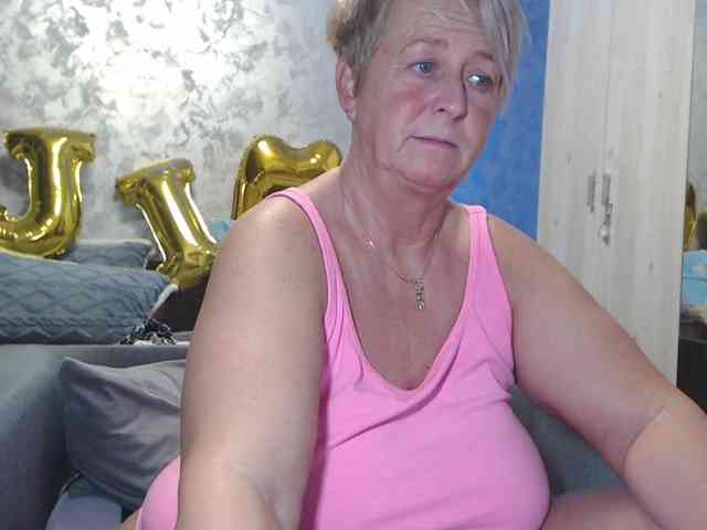 LovePinkLilli LovePinkLilli