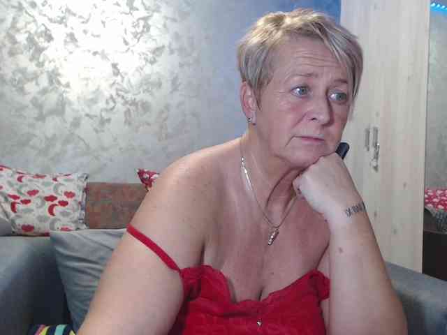 LovePinkLilli LovePinkLilli