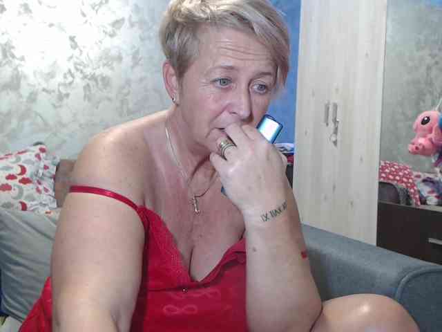 LovePinkLilli LovePinkLilli