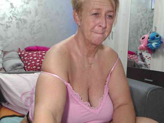 LovePinkLilli LovePinkLilli