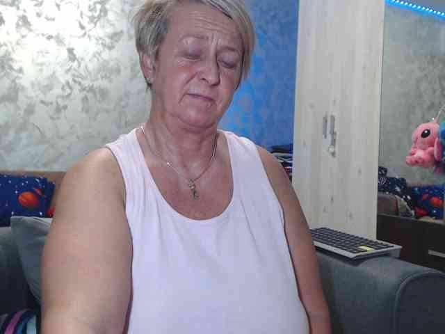 LovePinkLilli LovePinkLilli