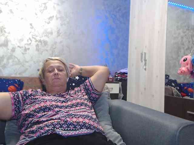 LovePinkLilli LovePinkLilli