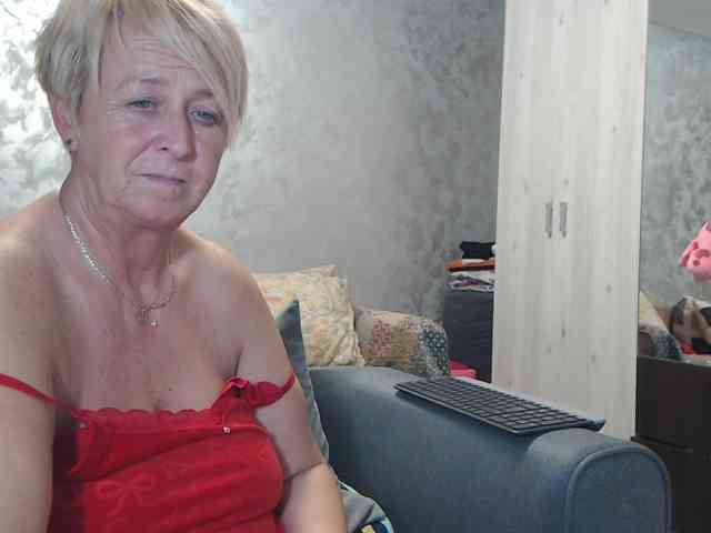 LovePinkLilli Live Webcam on BongaCams