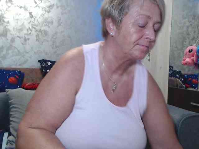 LovePinkLilli LovePinkLilli