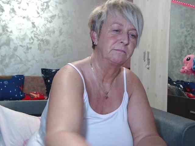 LovePinkLilli LovePinkLilli