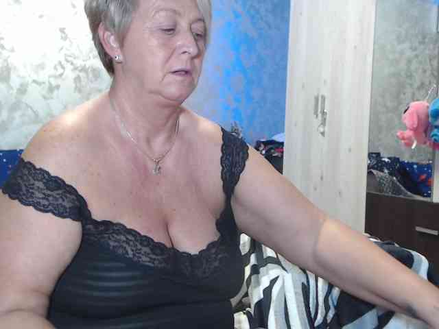 LovePinkLilli LovePinkLilli