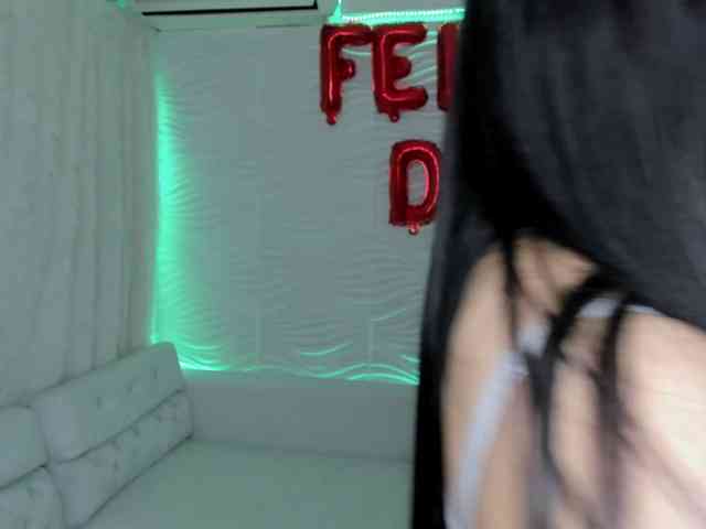 Playwhitus17 Live Webcam on BongaCams