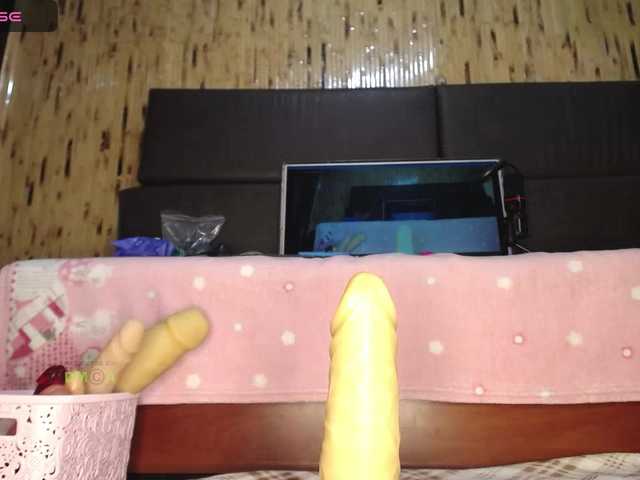 Meghan-M's BongaCams show and profile