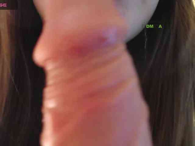 Meghan-M webcam