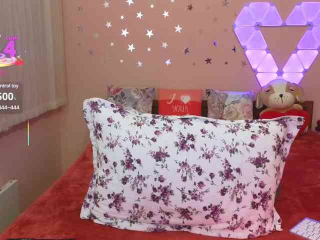 _L_o_v_e_ webcam