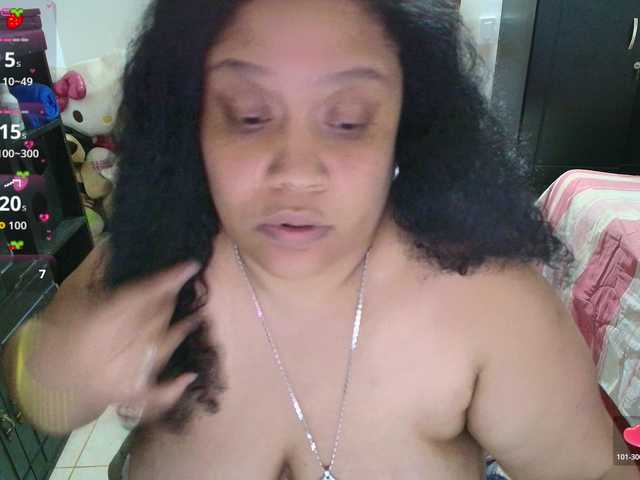 PandoraDreams's BongaCams show and profile