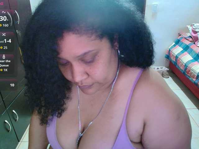 millarobertss webcam bongacams model stream image