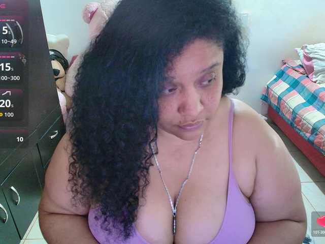 millarobertss webcam bongacams model stream image