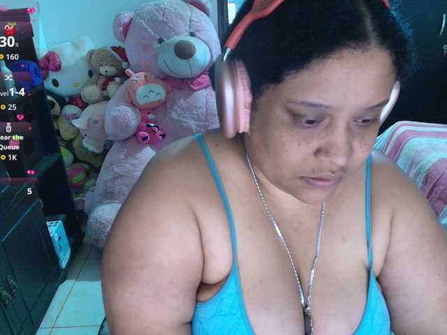 PandoraDreams's BongaCams show and profile