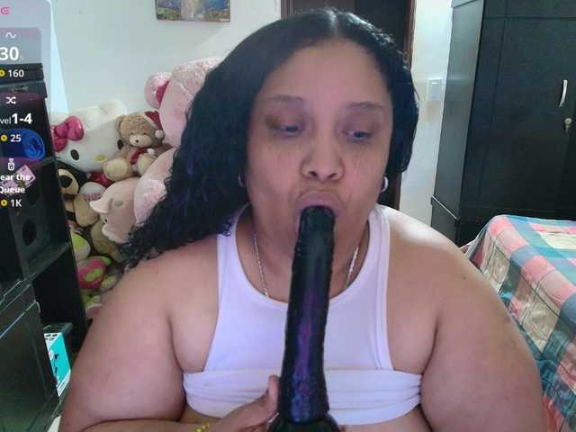PandoraDreams's BongaCams show and profile