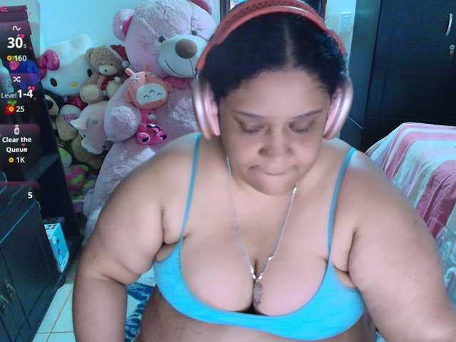 PandoraDreams Live Cam on BongaCams