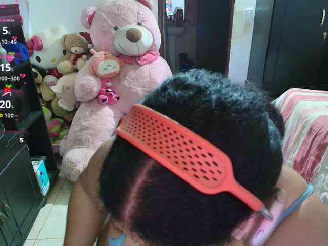 millarobertss webcam