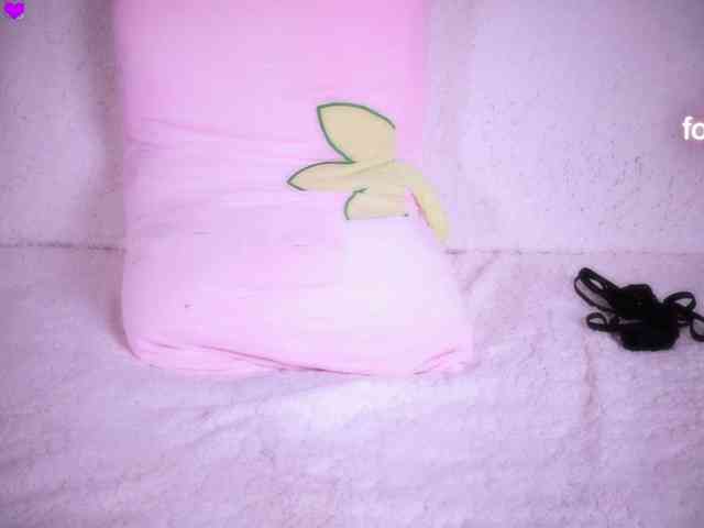 Pussylovekate webcam