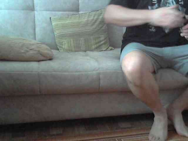 newstarborn Live Webcam on BongaCams