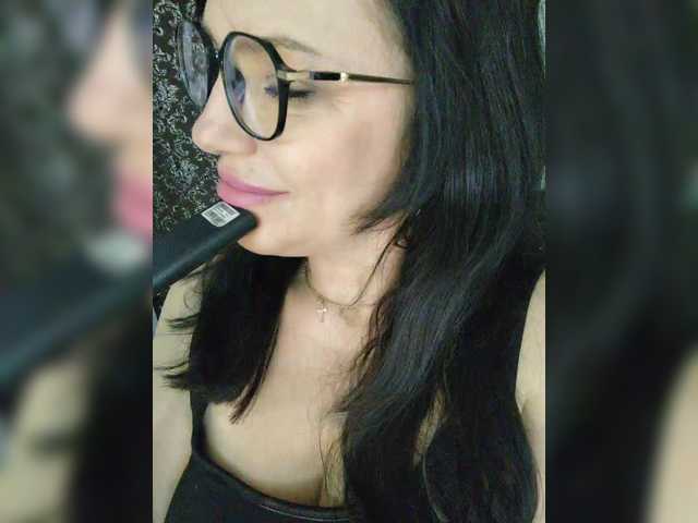 Lalili's BongaCams show and profile