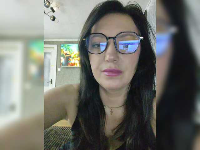 Lalili's BongaCams show and profile