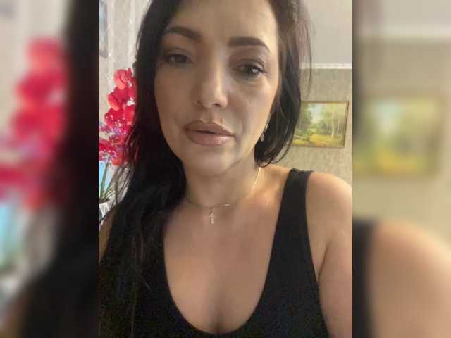 Lalili's BongaCams show and profile