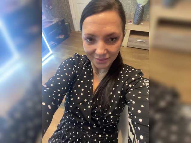 Lalili's BongaCams show and profile