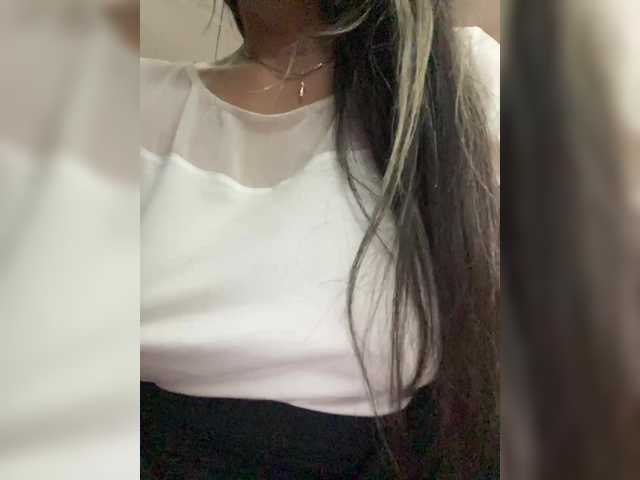 Lalili's BongaCams show and profile