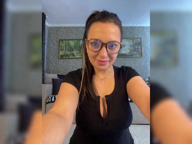 Lalili's BongaCams show and profile