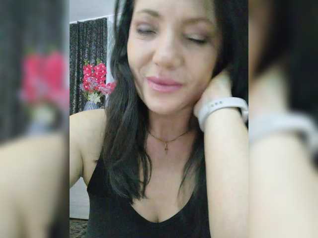 Lalili's BongaCams show and profile