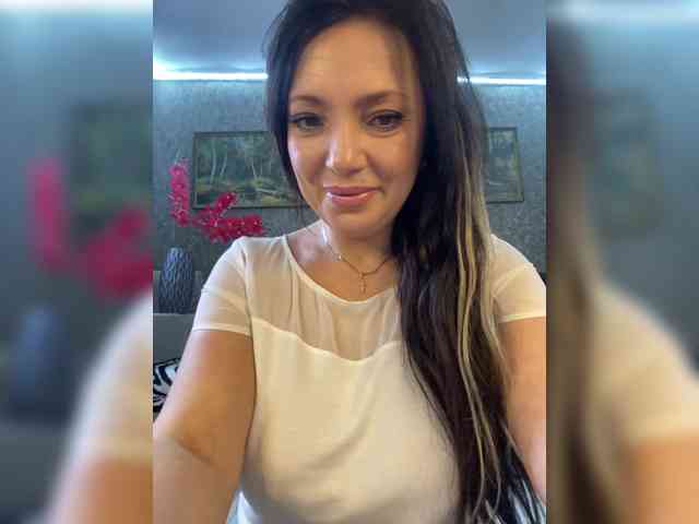 ProstoLolkaXXX webcam