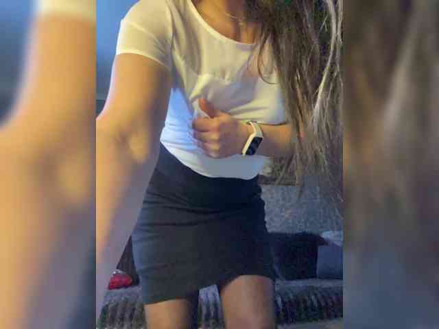 ProstoLolkaXXX webcam