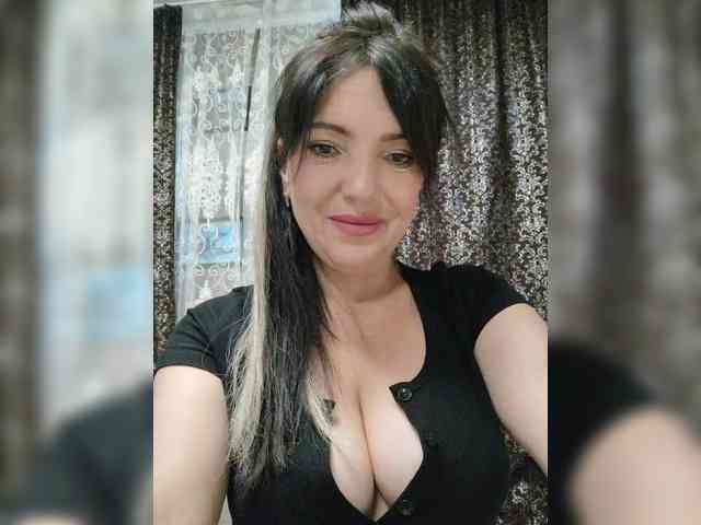 ProstoLolkaXXX webcam