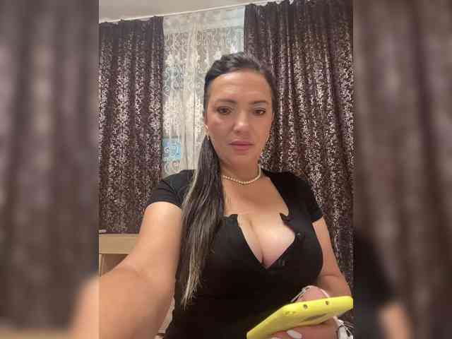 ProstoLolkaXXX webcam