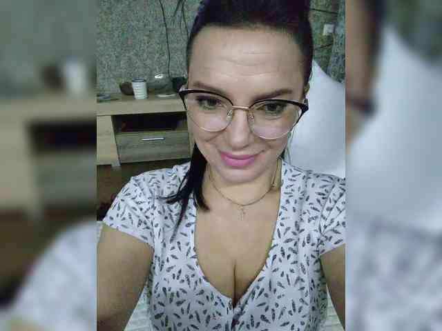 ProstoLolkaXXX webcam