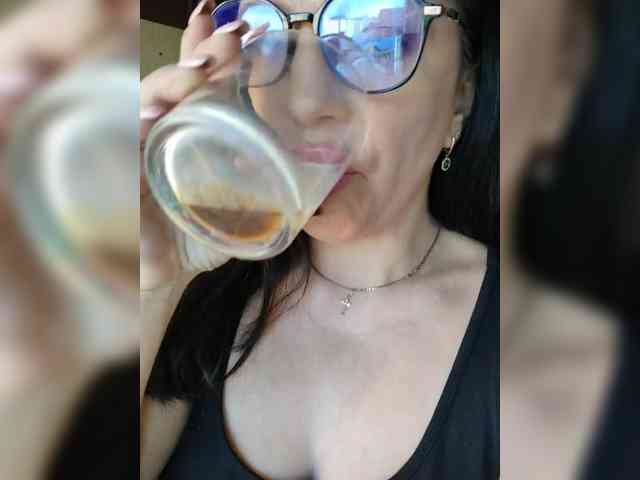 ProstoLolkaXXX webcam