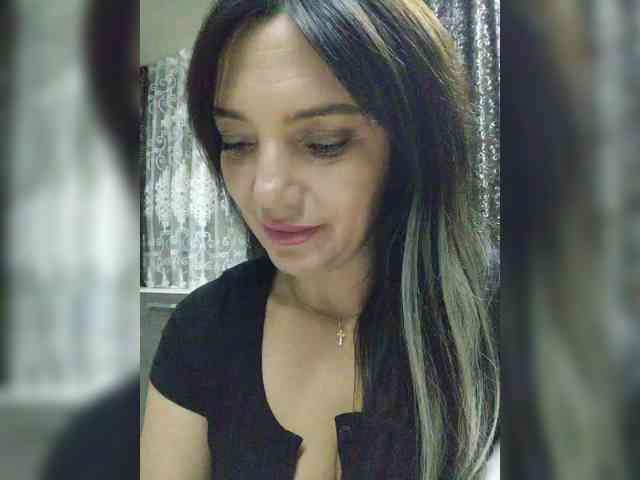 Lalili Live Webcam on BongaCams