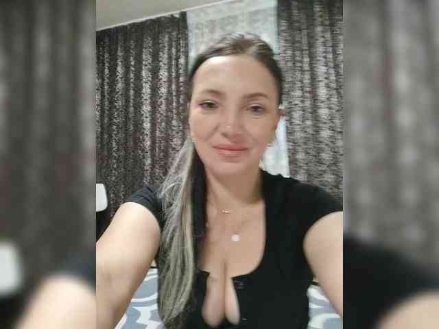 ProstoLolkaXXX webcam