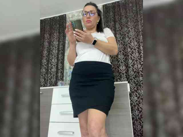 ProstoLolkaXXX webcam