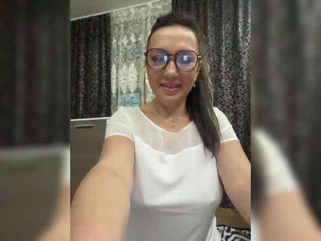 ProstoLolkaXXX webcam